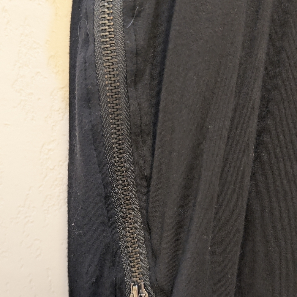 POL Black V-Neck Womans Dress Side Zip Size Medium - Picture 9 of 9